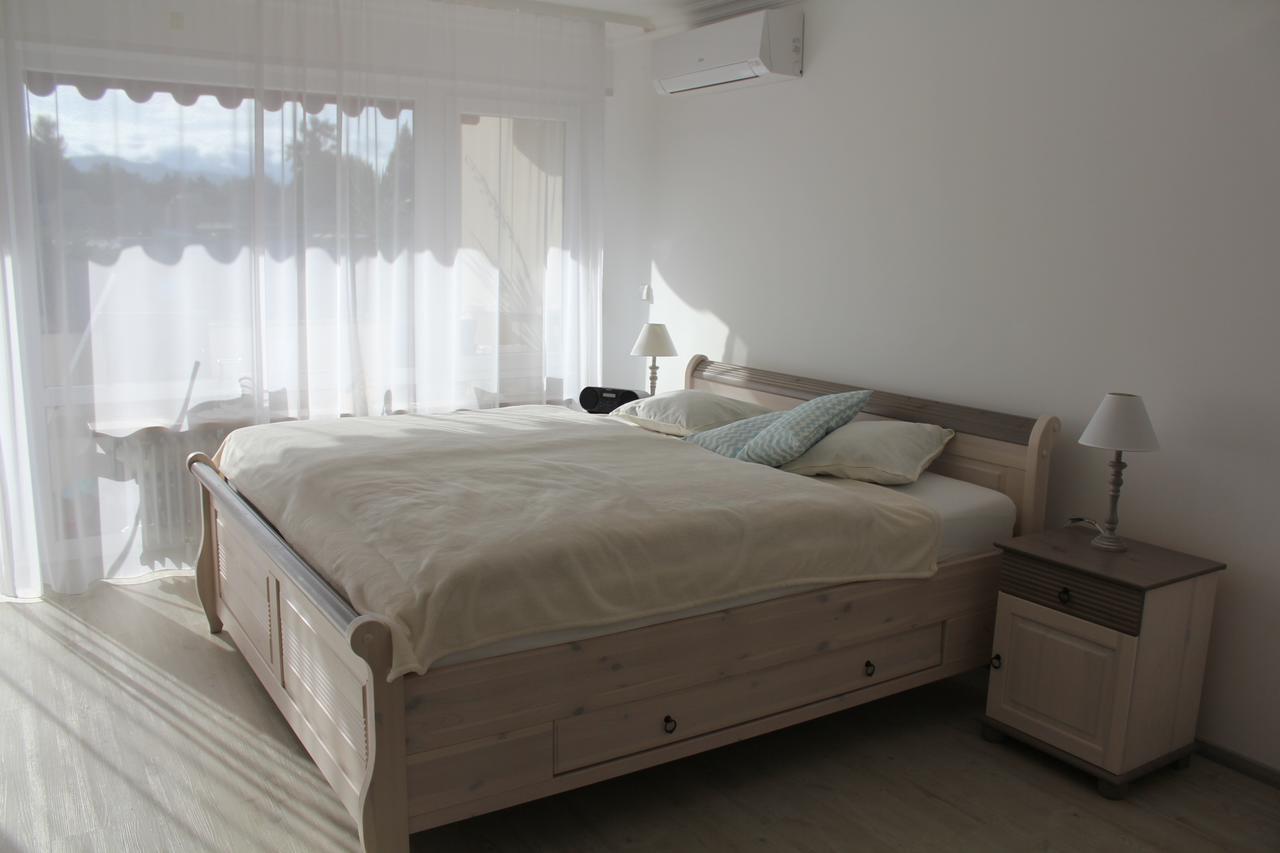 Mariaprimavera Apartment Am Kurpark Mit Schwarzwaldblick * * * * Bad Krozingen Εξωτερικό φωτογραφία
